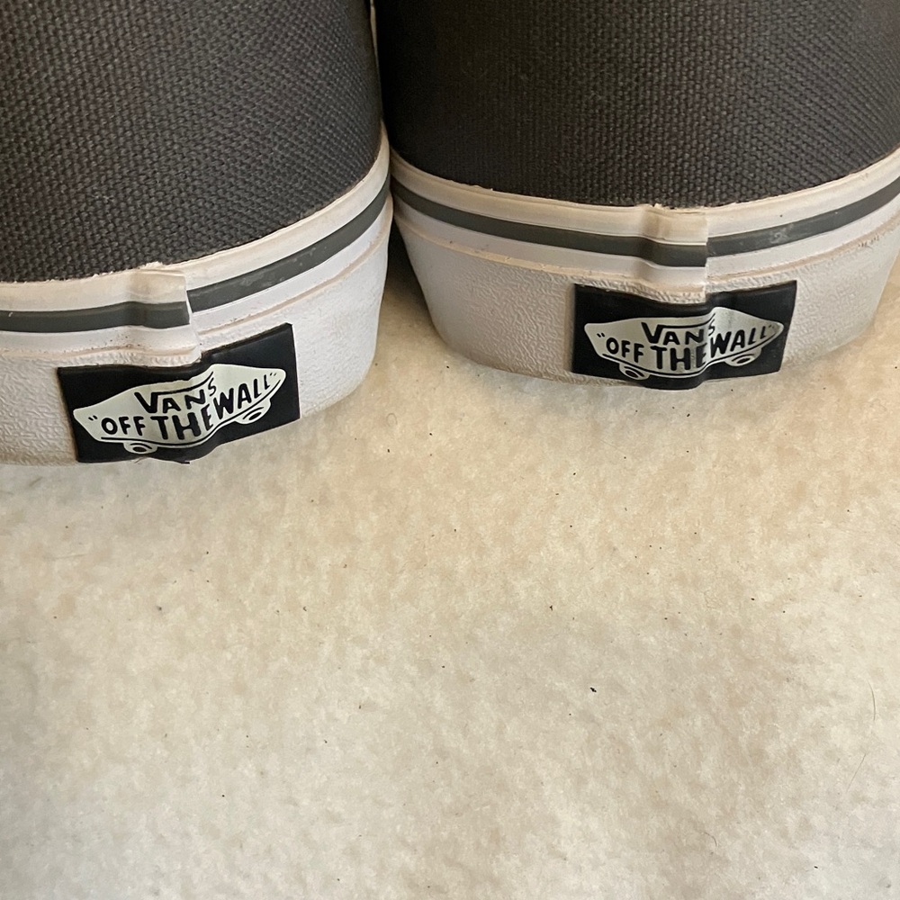 Vans Men's Charcoal Canvas Sneakers - Picture 4 of 6